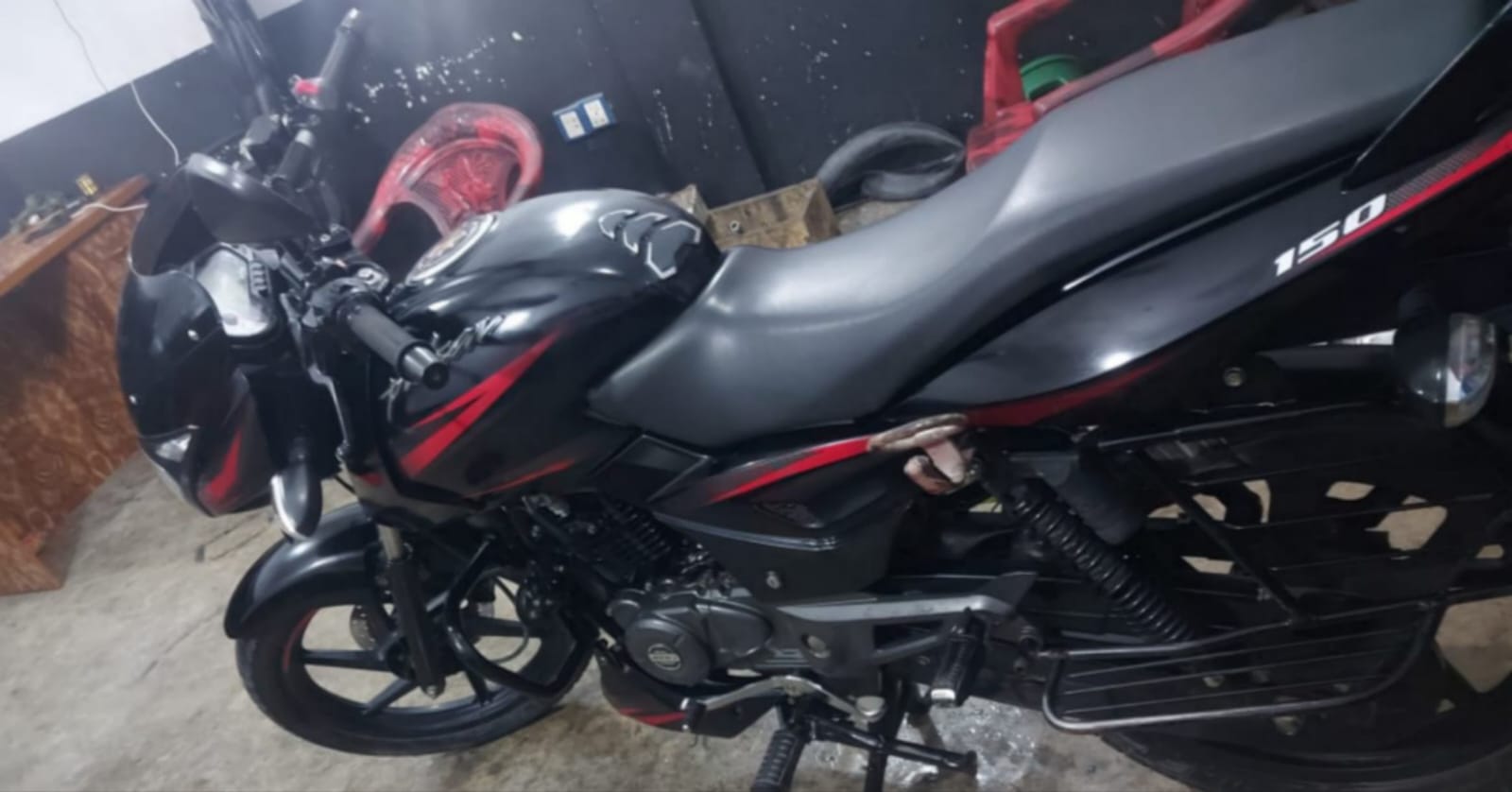জগন্নাথপুরে বসতঘরের তালা ভেঙে মোটরসাইকেল চুরি
